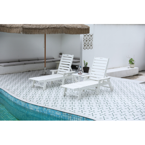 White 3-Piece Oversized HDPE Chaise Lounge Set with Side Table