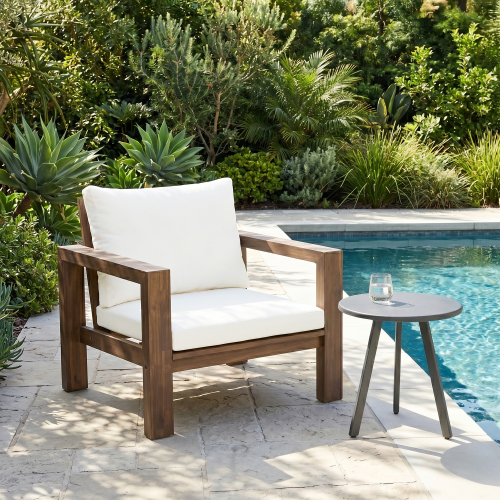 American-Style Mocha Acacia Wood Patio Armchair with Beige Cushion